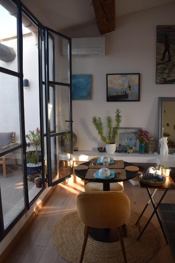 Les Jasmins Bed & Breakfast มาร์เซย็อง ภายนอก รูปภาพ